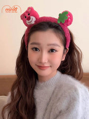 Cài tóc gấu hồng trái dâu