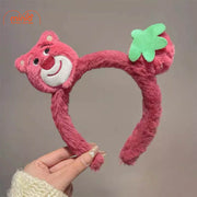 Cài tóc gấu hồng trái dâu