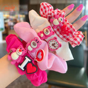 Scrunchies gắn charm