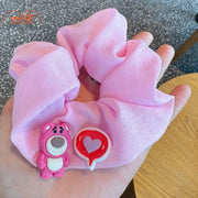 Scrunchies gắn charm