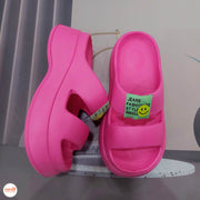 Dép 2 quai ngang mặt cười