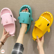 Dép cá mập đế lổ QA