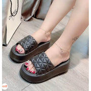 Dép siêu nhẹ đế xuồng QA