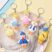 Móc khóa vịt đội mũ