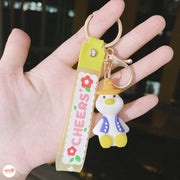 Móc khoá dây vịt mặc áo