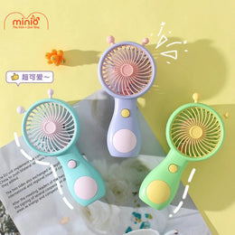 Quạt sạc mắt ốc sên