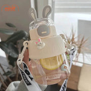 Bình nước nhựa tai thỏ