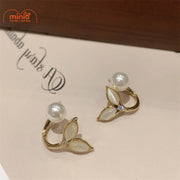 Bông tai xoắn đuôi cá opal