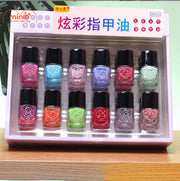 Sơn móng hũ nhỏ