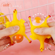 Móc khóa gà đẻ trứng