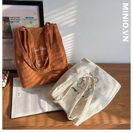 Túi tote nhung tăm hình gấu