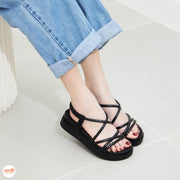 Sandal nữ dây đen