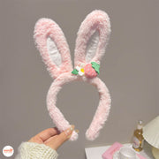 Cài tóc tai thỏ dâu hoa