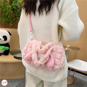 Túi đeo lông thú ô vuông