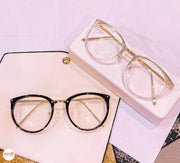 Kính mắt mèo gọng vàng kim