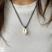 Vòng cổ dây đen mặt sò