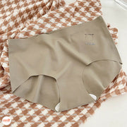 Hộp 4 quần lót gấu Cookie