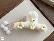 Kẹp càng cua thỏ hoa tua rua