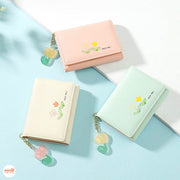 Ví kèm móc khóa hoa Tulip