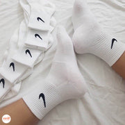 Vớ nike cổ trung