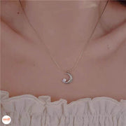 Dây chuyền mặt trăng hạt đá