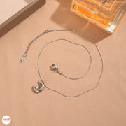 Dây chuyền mặt trăng hạt đá