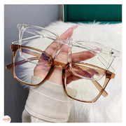 Kính giả cận vuông trơn