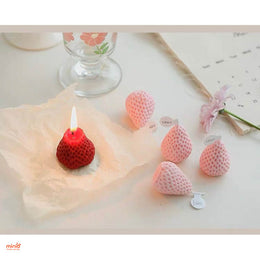 Nến thơm dâu tây