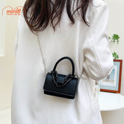 Túi xách mini trơn xích nhựa YD