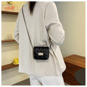 Túi xách mini khoá xoay YD