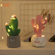 Đèn  trang trí xương rồng