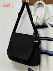 Túi đeo chéo M112