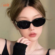 Kính râm mắt mèo Y2K