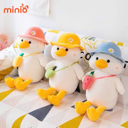 Vịt trắng đội mũ nhỡ