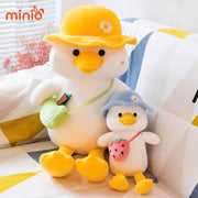 Vịt trắng đội mũ nhỡ