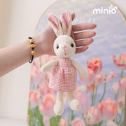 Móc khoá thỏ thơm váy kẻ UX