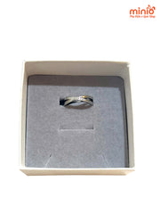 Nhẫn titan chéo đính đá 040MH